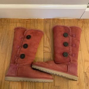 UGG Bailey Button boot size 8